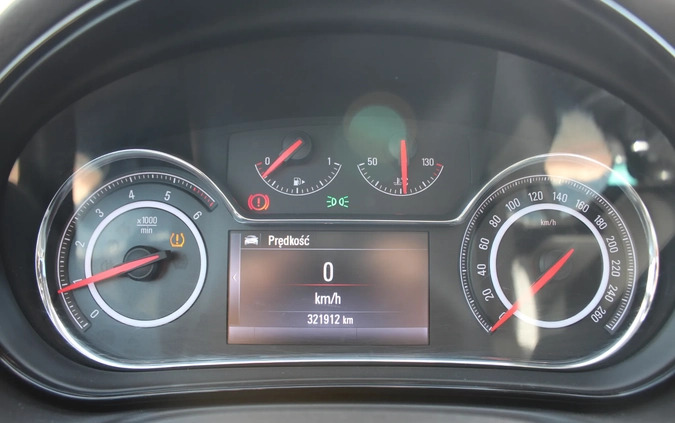 Opel Insignia cena 23900 przebieg: 322000, rok produkcji 2013 z Łeba małe 466